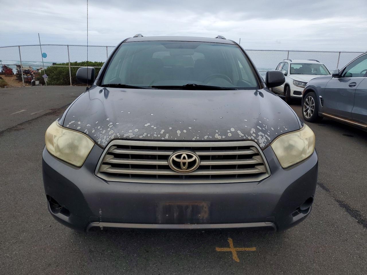 Toyota Highlander Base