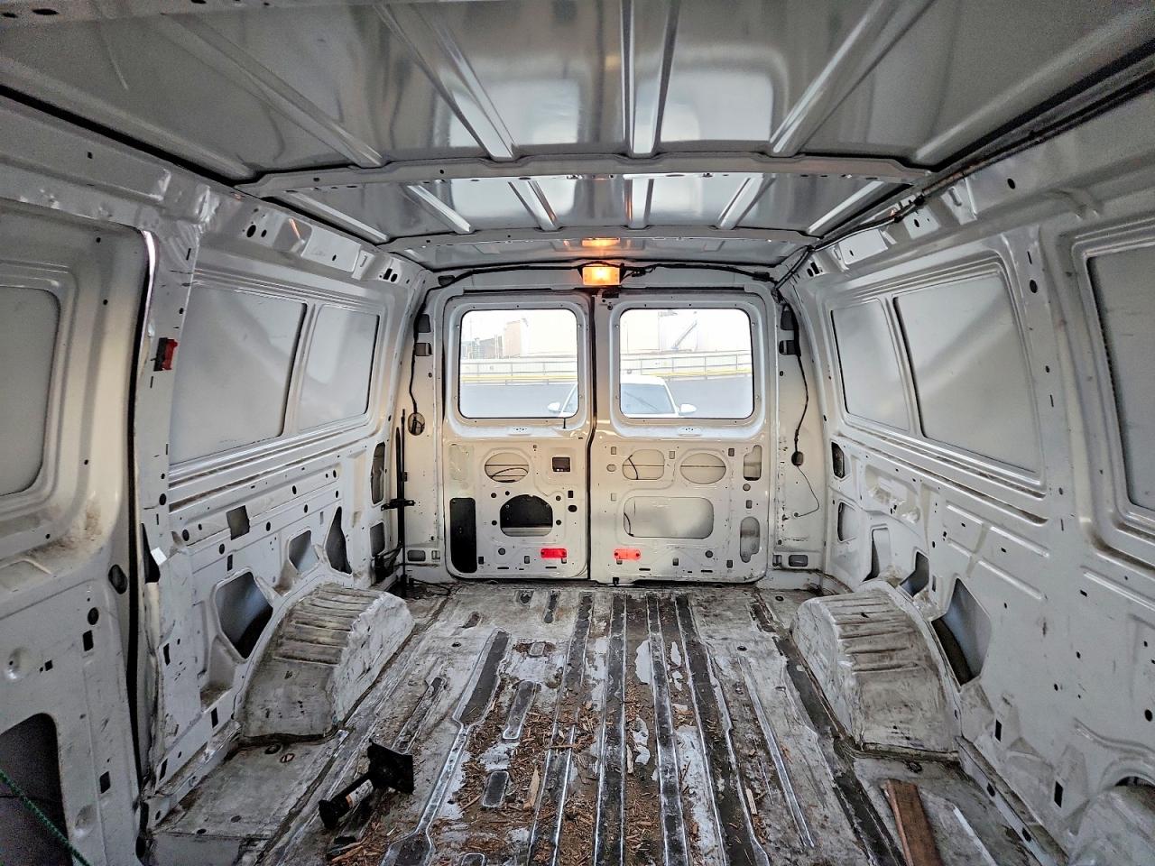 Ford Econoline E150 Van