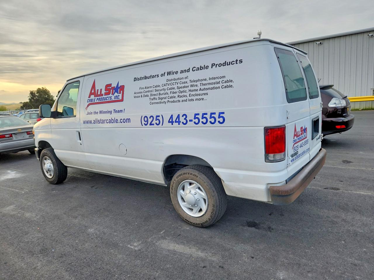 Ford Econoline E150 Van