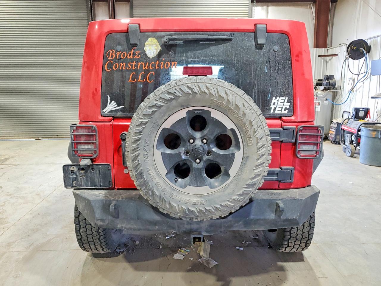 Jeep Wrangler Sahara
