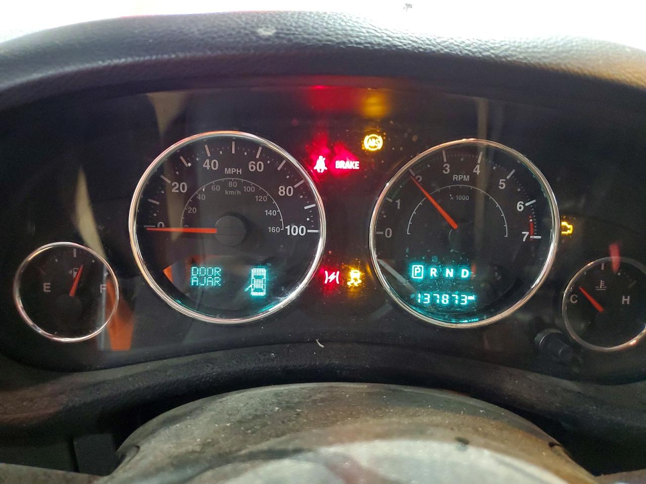 Jeep Wrangler Sahara