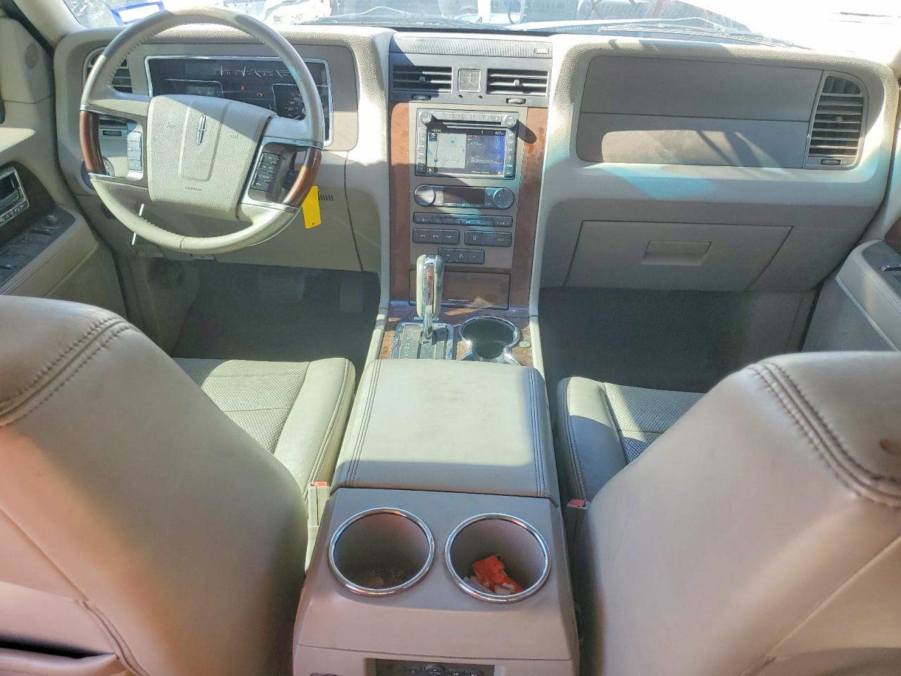 Lincoln Navigator