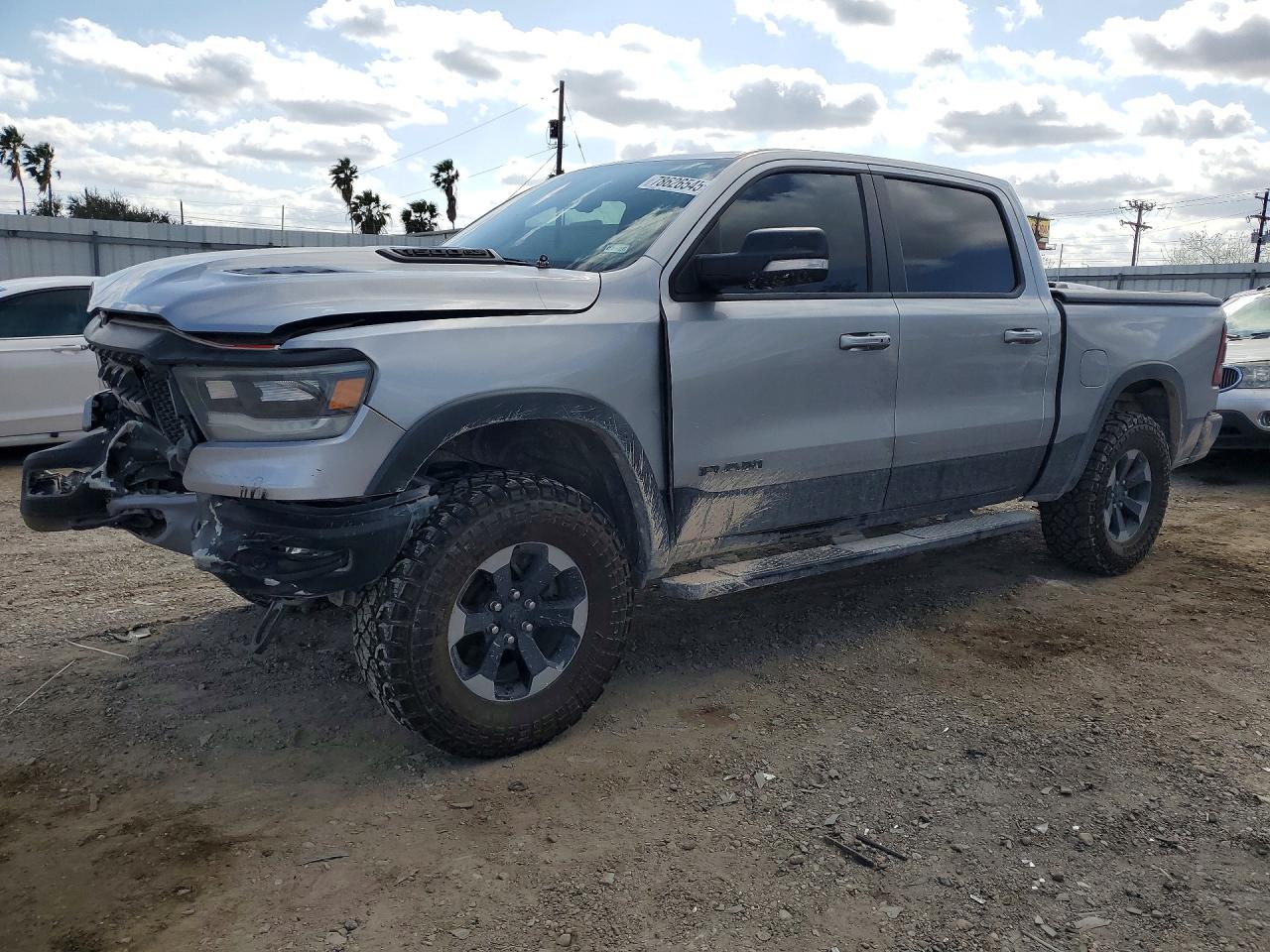 Salvage Ram 1500 Image