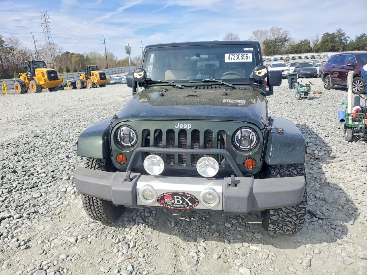 Jeep Wrangler Sahara