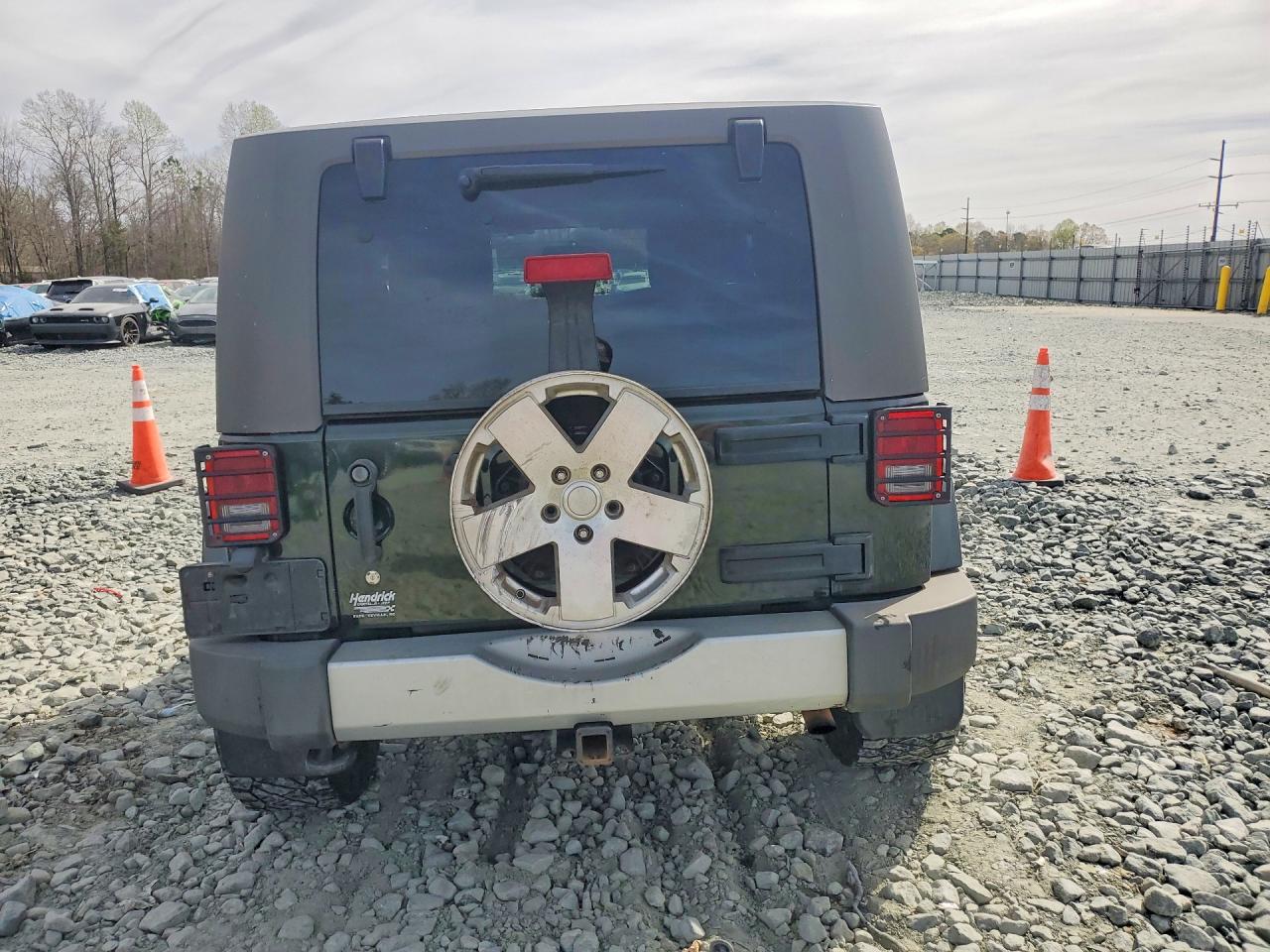 Jeep Wrangler Sahara