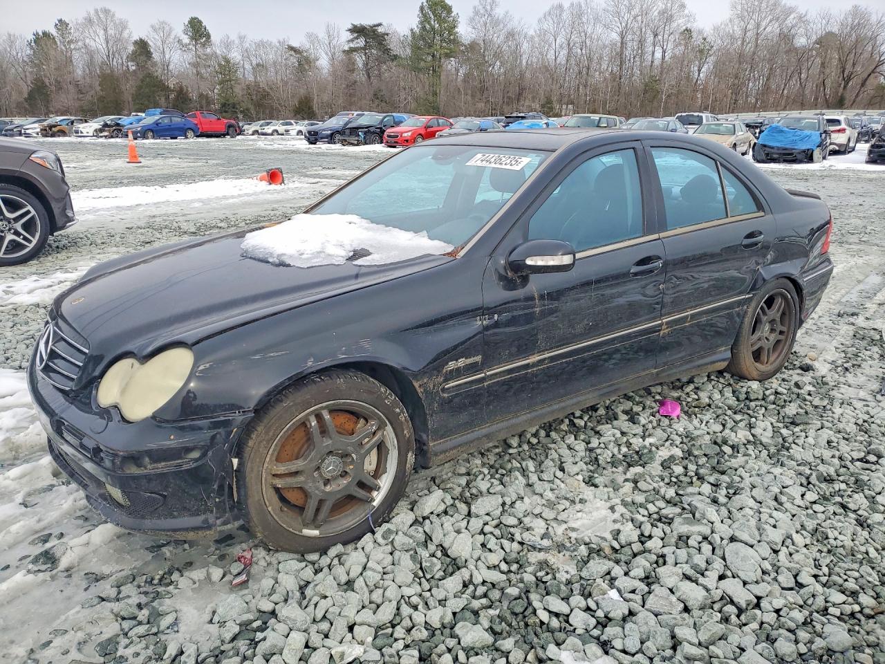 Salvage Mercedes-Benz C-Class Image
