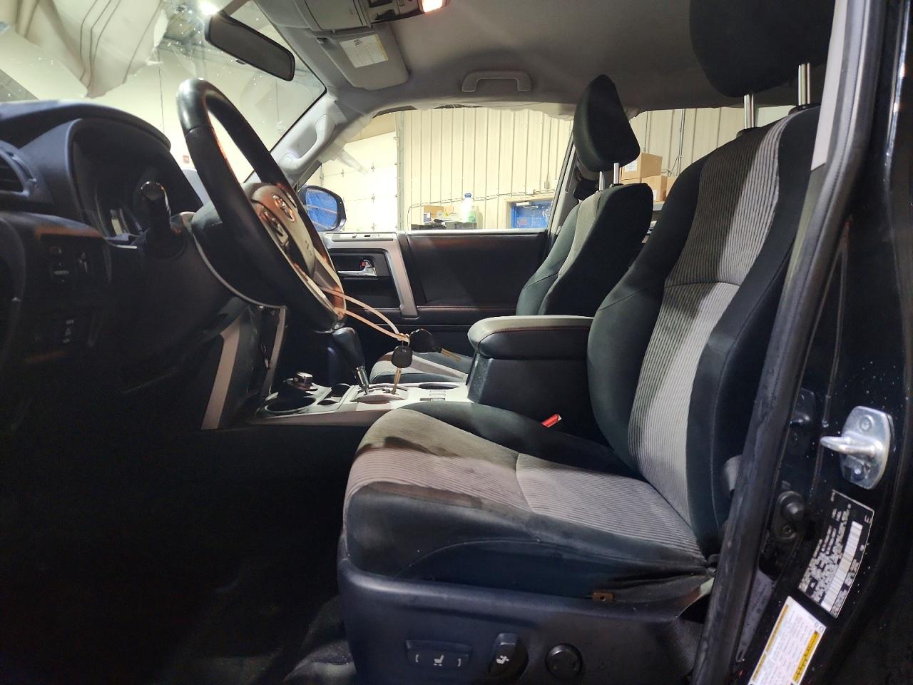 Toyota 4Runner Sr5