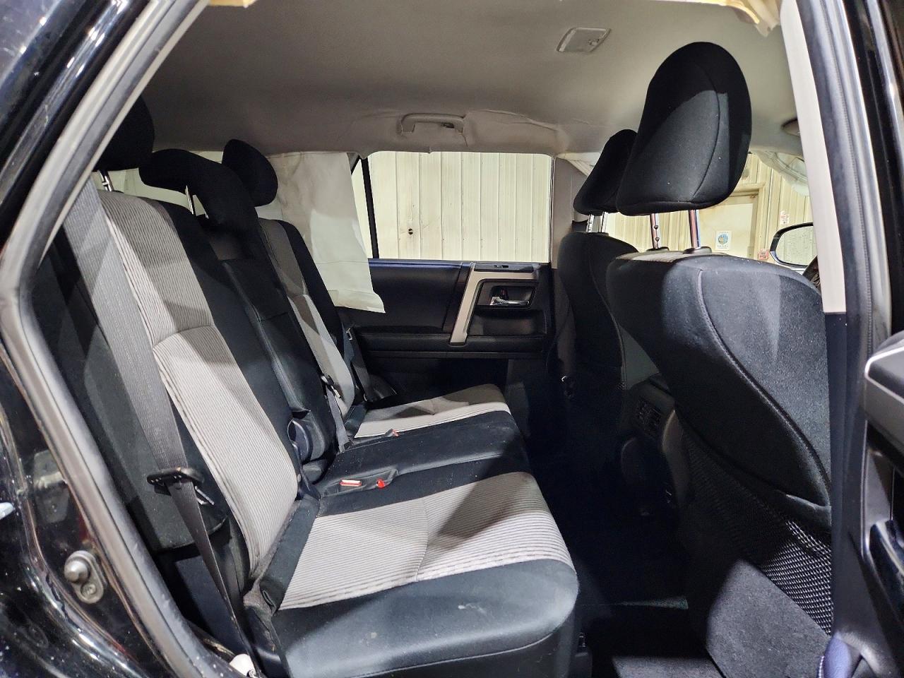 Toyota 4Runner Sr5