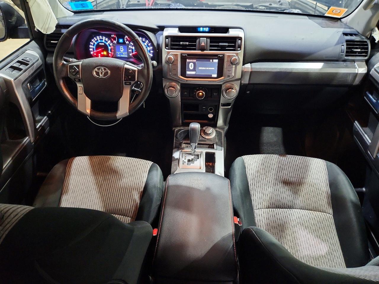 Toyota 4Runner Sr5
