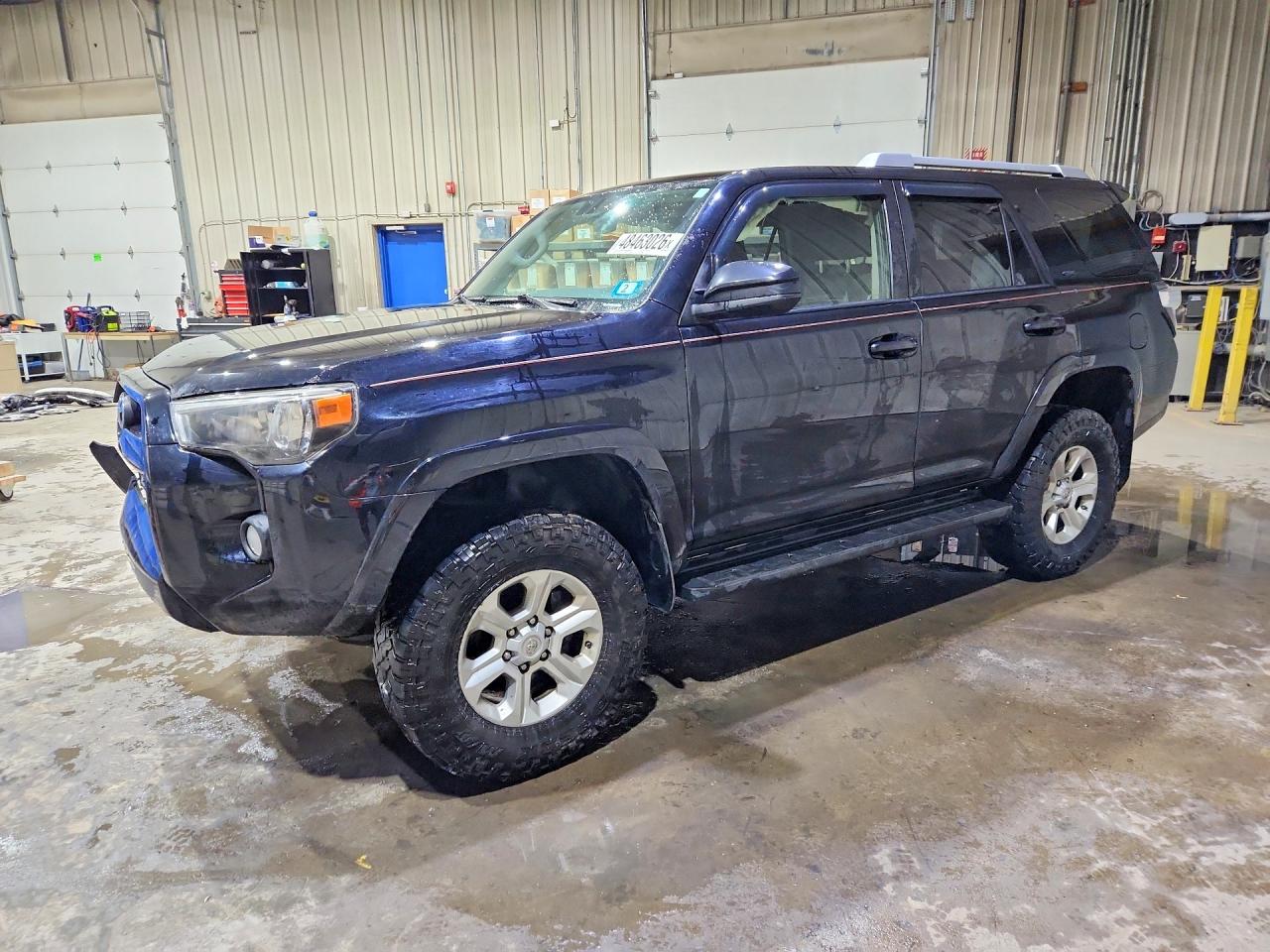 Salvage Toyota 4Runner Image