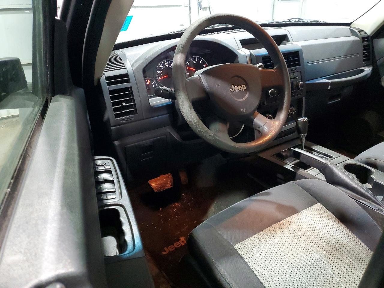Jeep Liberty Sport