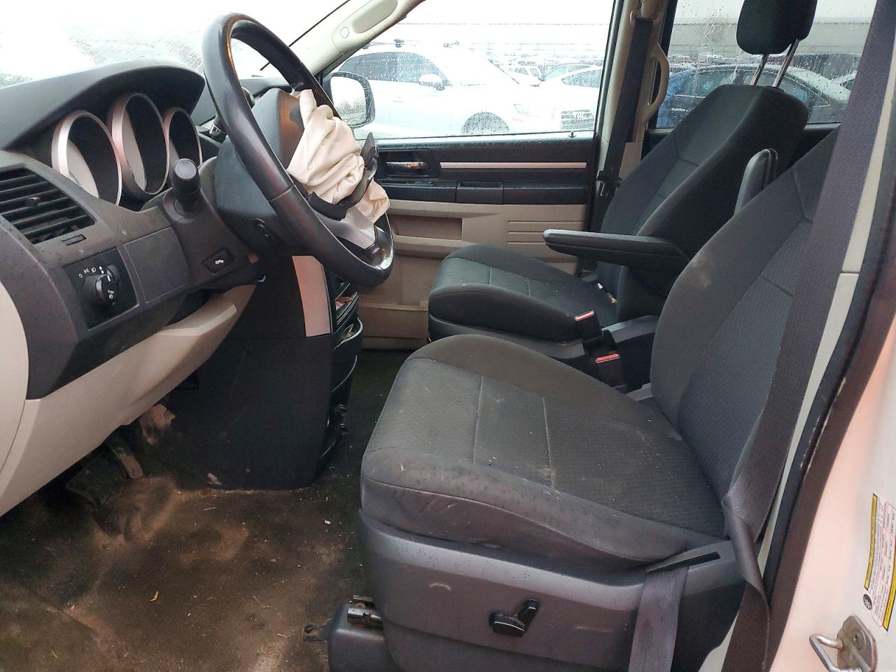 Dodge Caravan Se