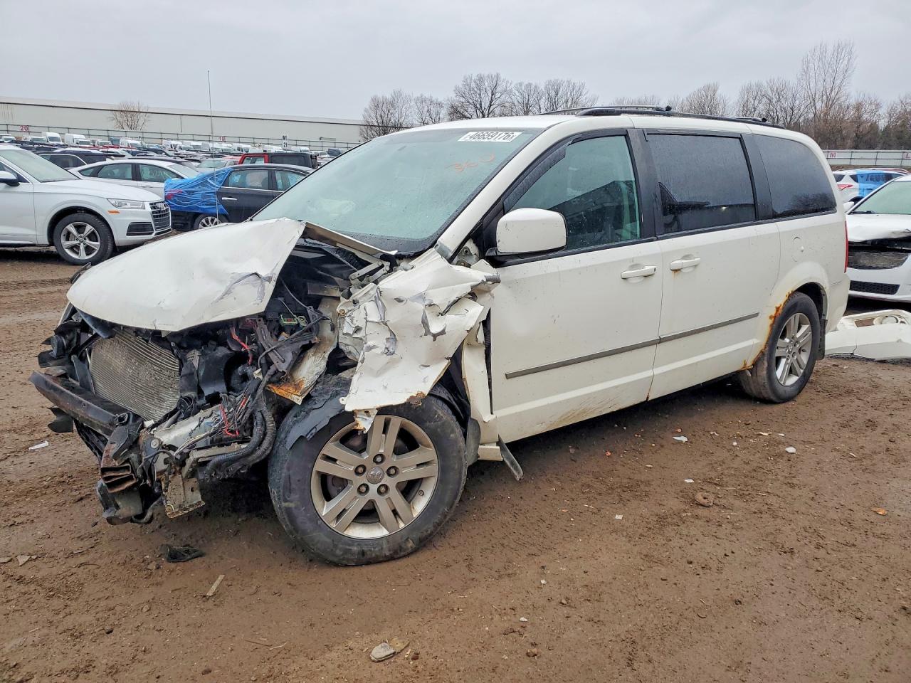 Salvage Dodge Caravan Image