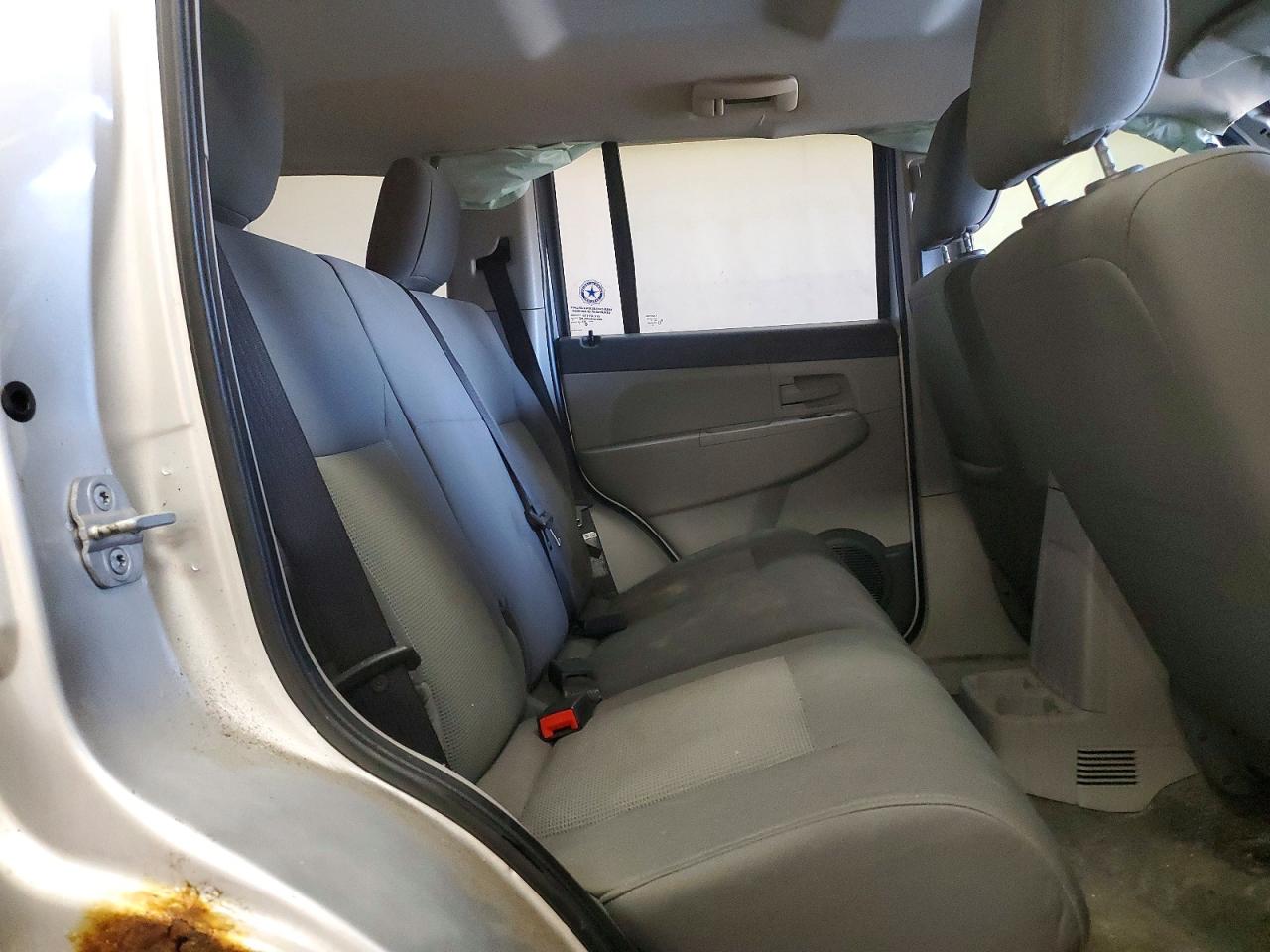 Jeep Liberty Sport