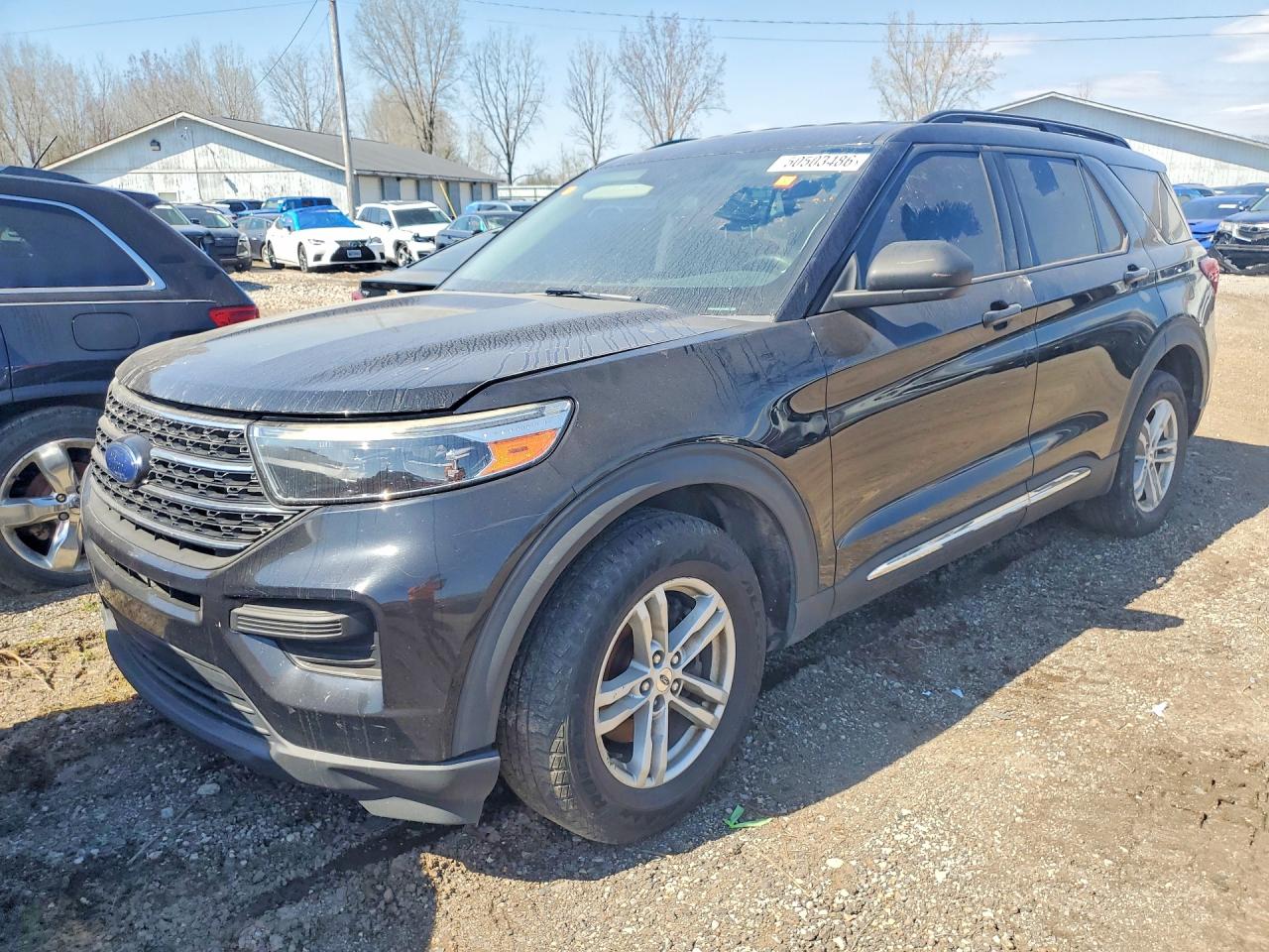 Salvage Ford Explorer Image