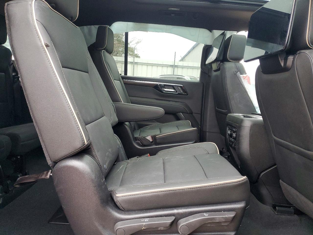 Chevrolet Suburban K1500 Premier
