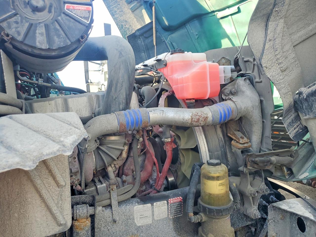 Mack Cxu613