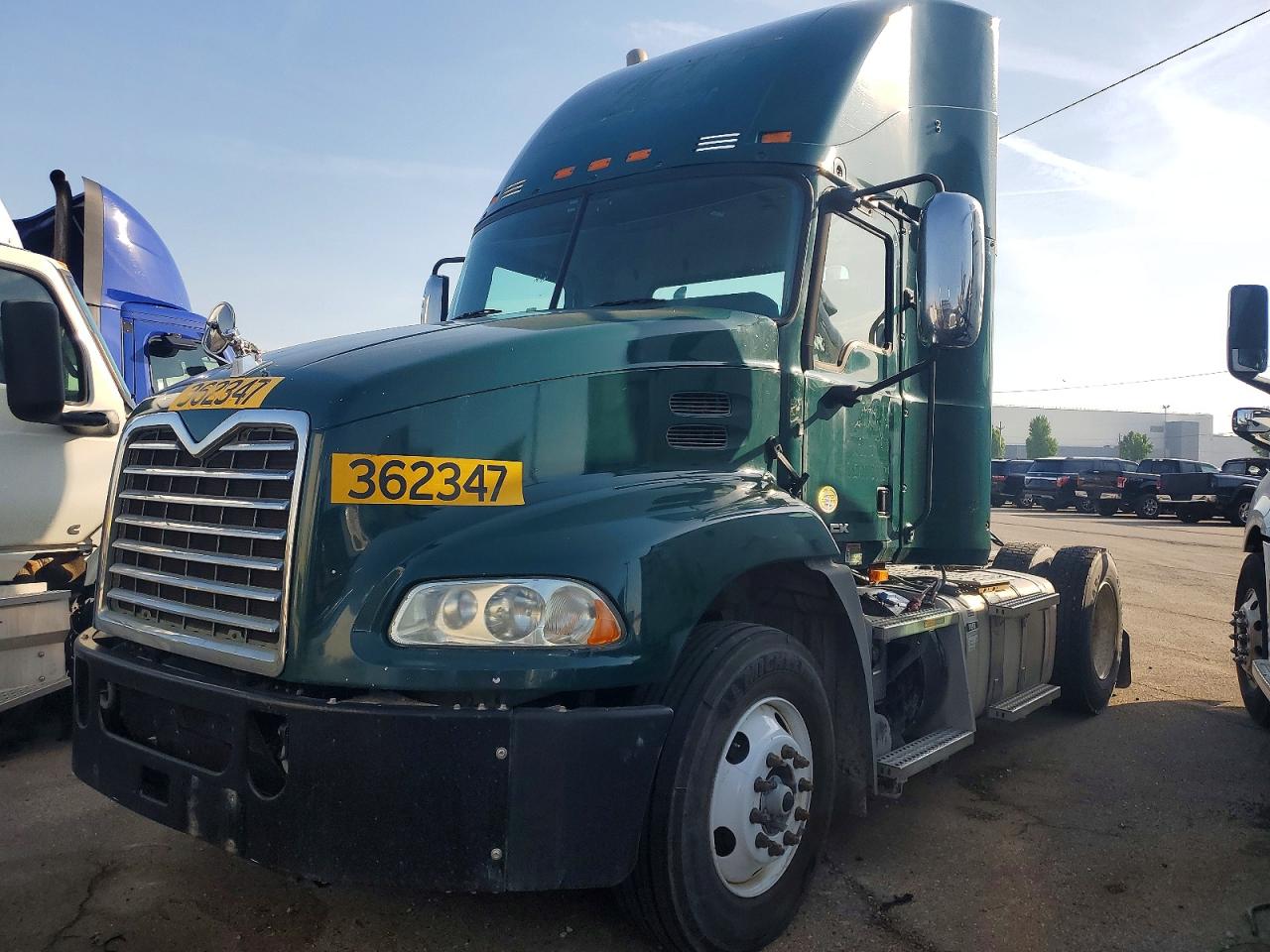 Mack Cxu613