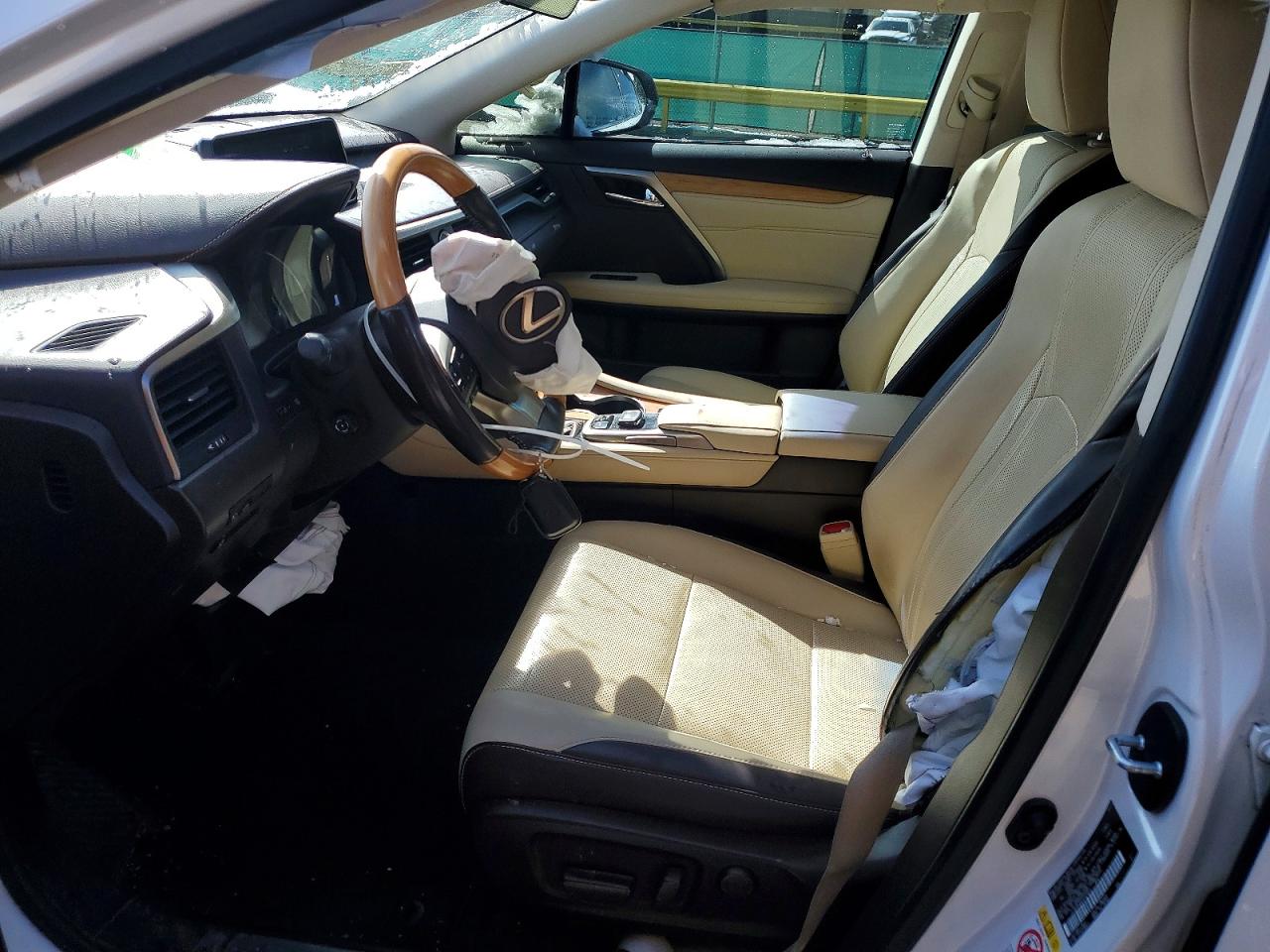 Lexus RX Base