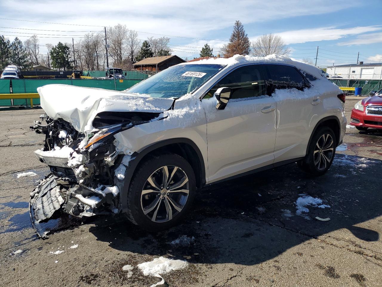 Salvage Lexus RX Image