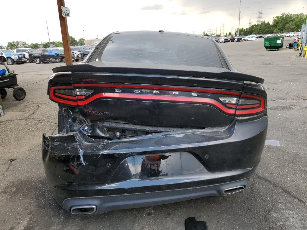 Dodge Charger Se