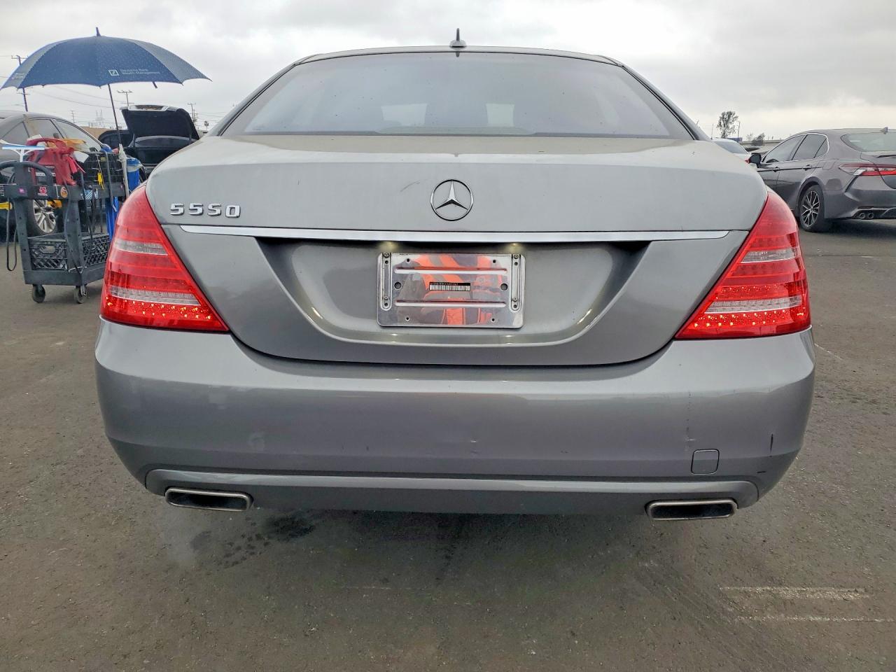 Mercedes-Benz S-Class 550