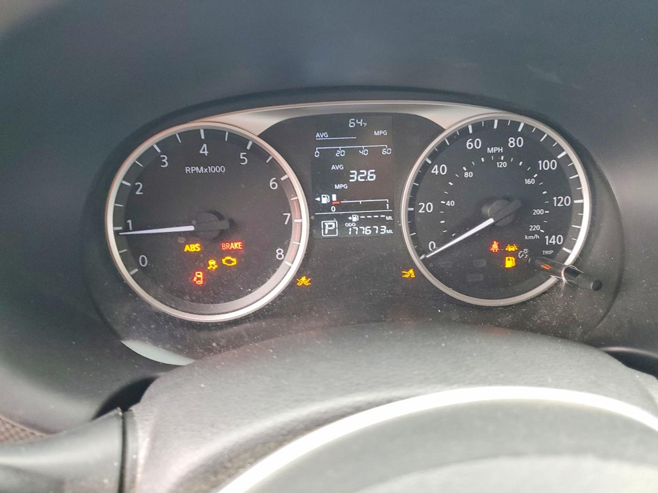 Nissan Kicks S