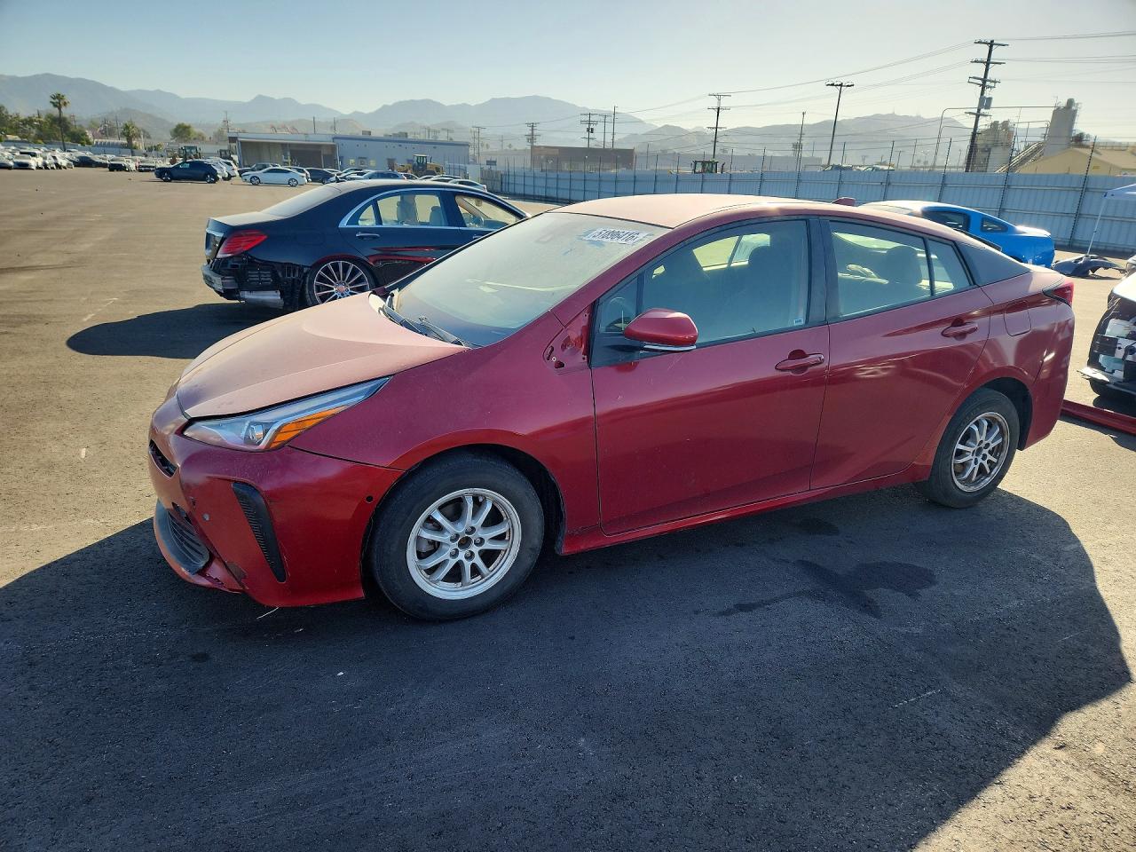 Salvage Toyota Prius Image