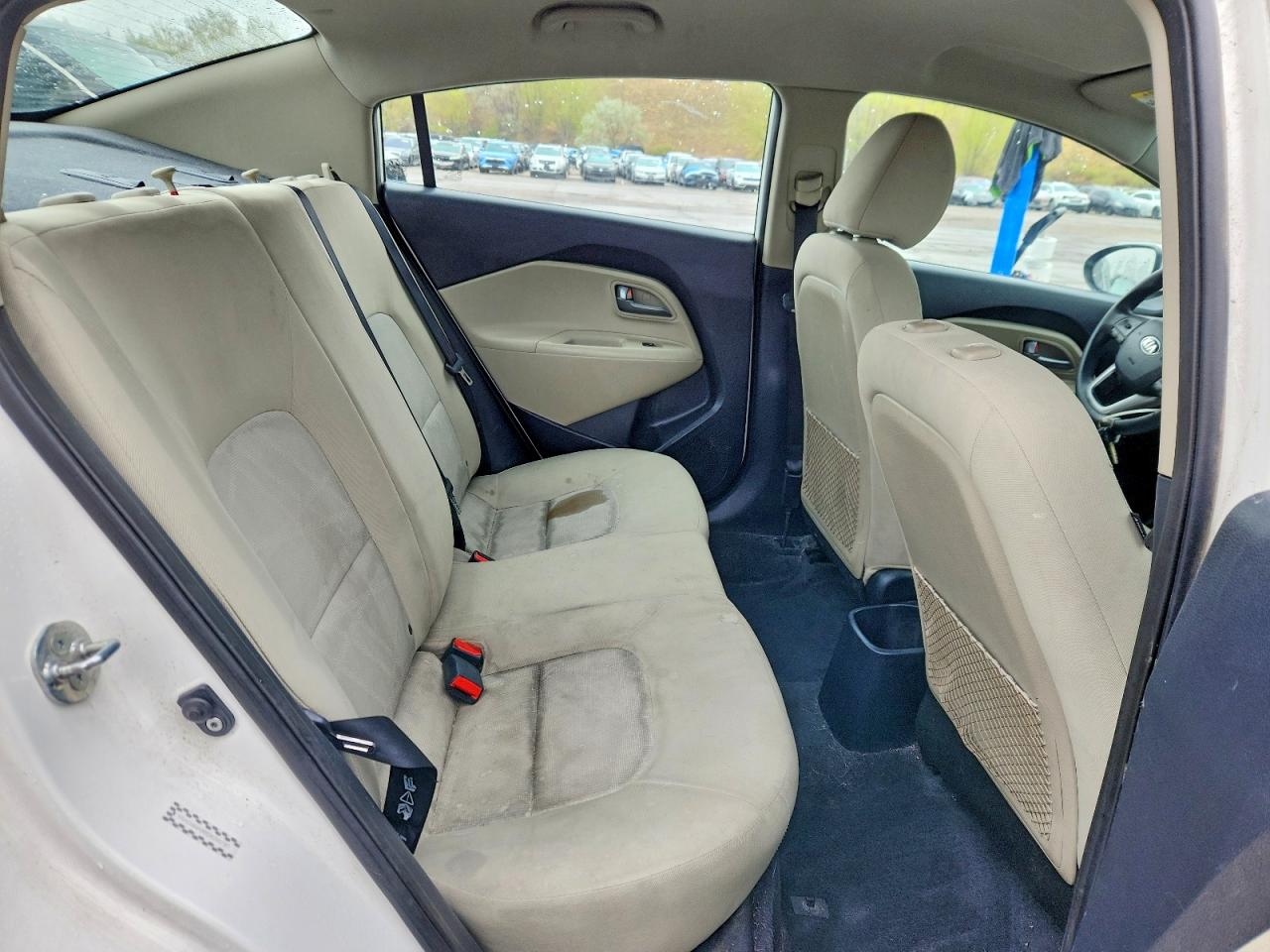 Kia Rio Lx