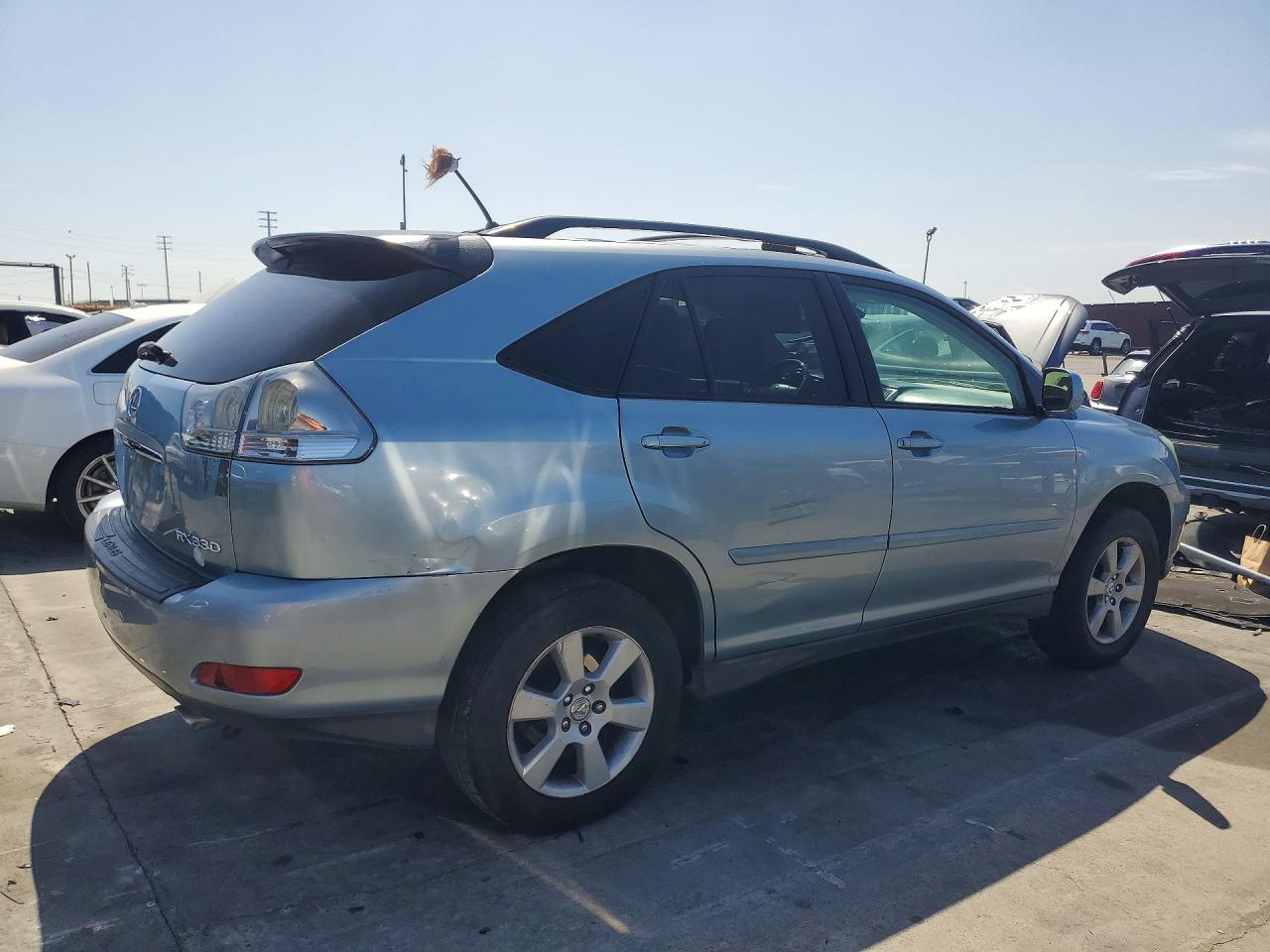 Lexus RX 330