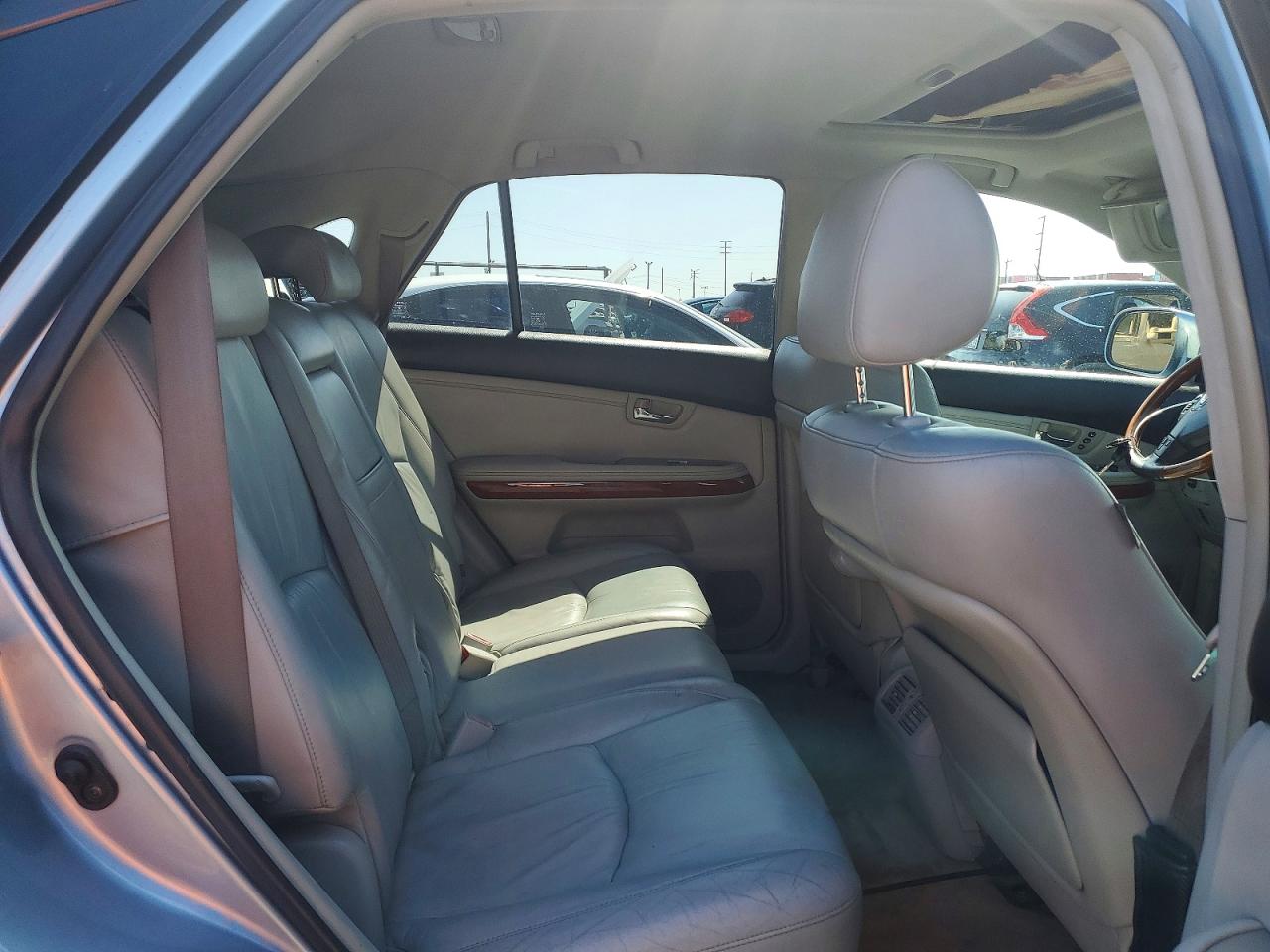 Lexus RX 330