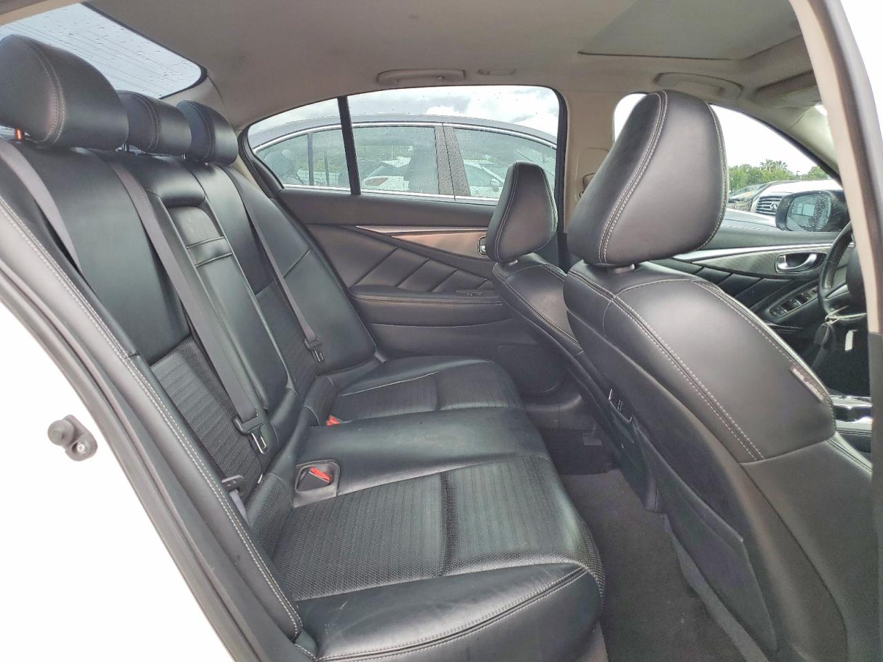 INFINITI Q50 Sport Sport