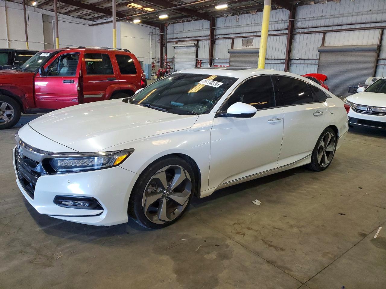 Salvage Honda Accord Image