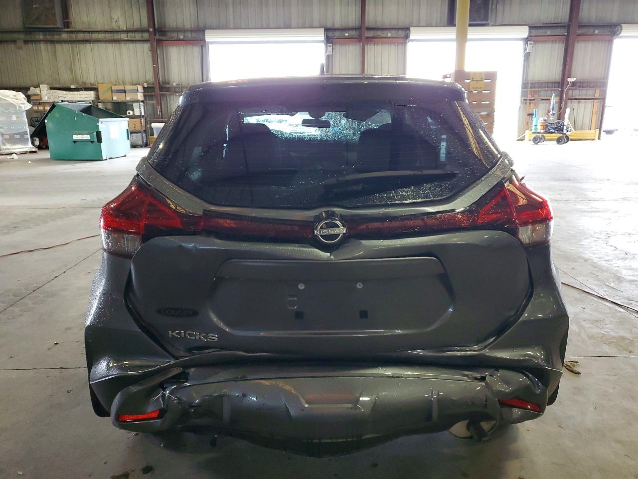 Nissan Kicks S