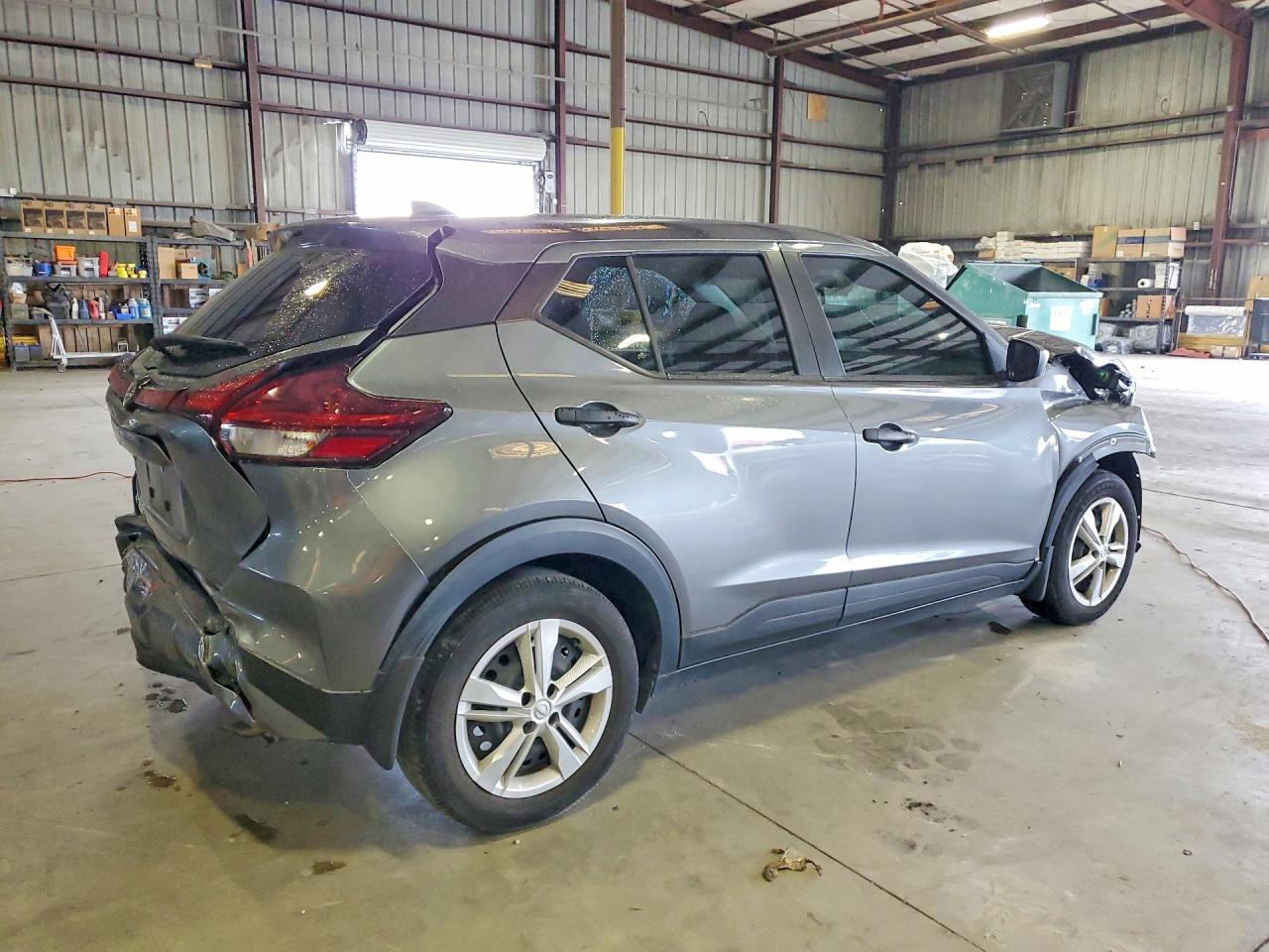 Nissan Kicks S