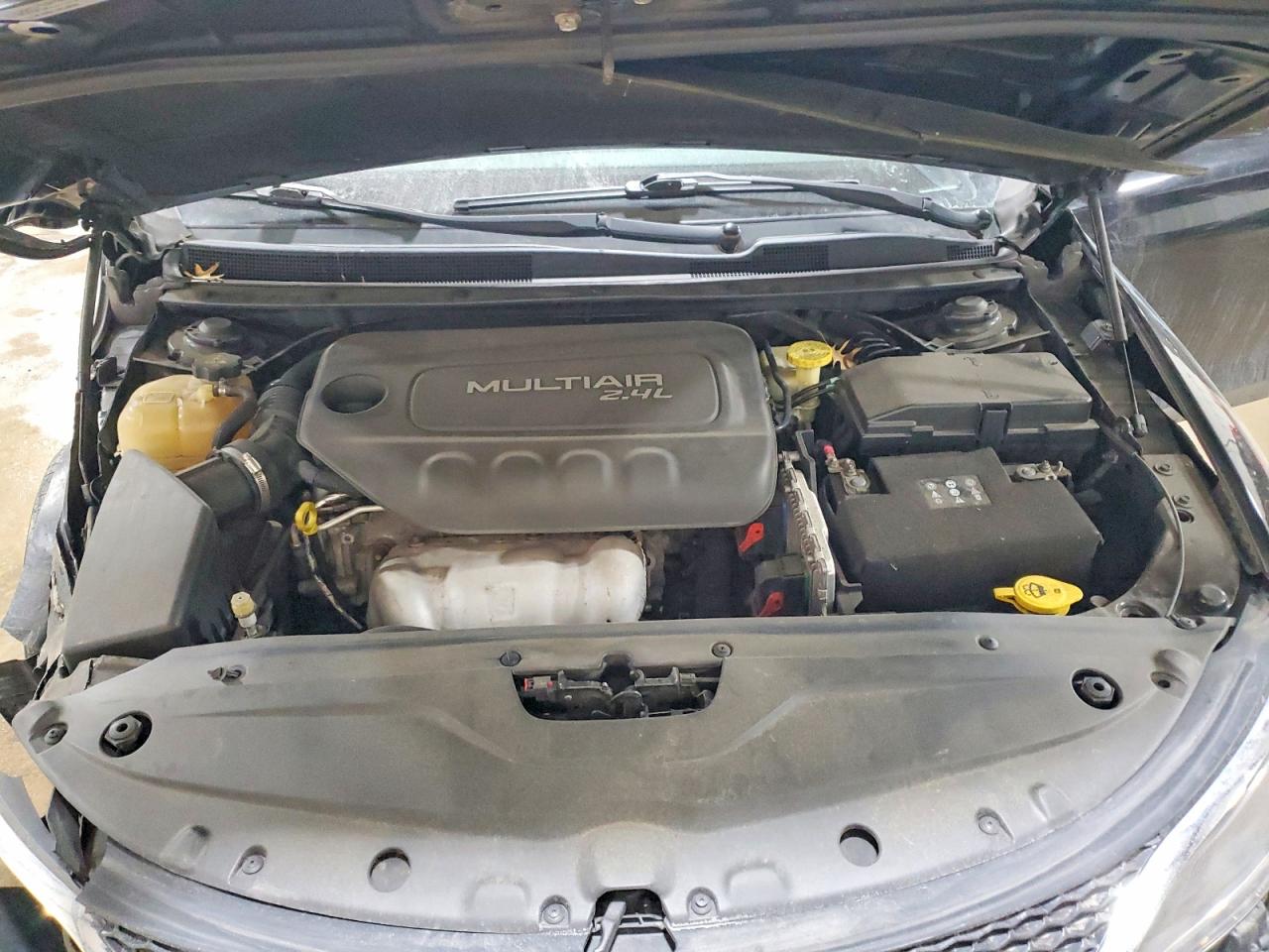 Chrysler 200