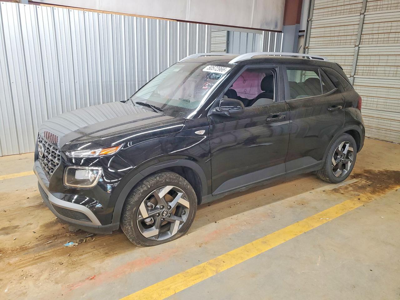 Salvage Hyundai VENUE Image