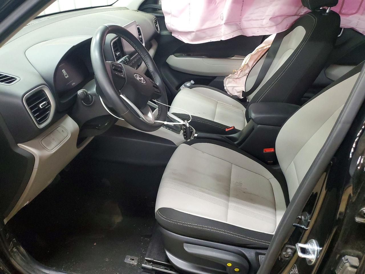 Hyundai VENUE Sel