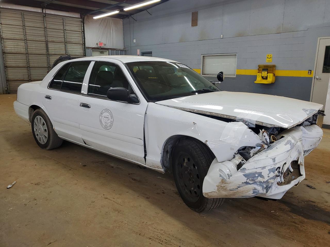 Ford Crown Vic