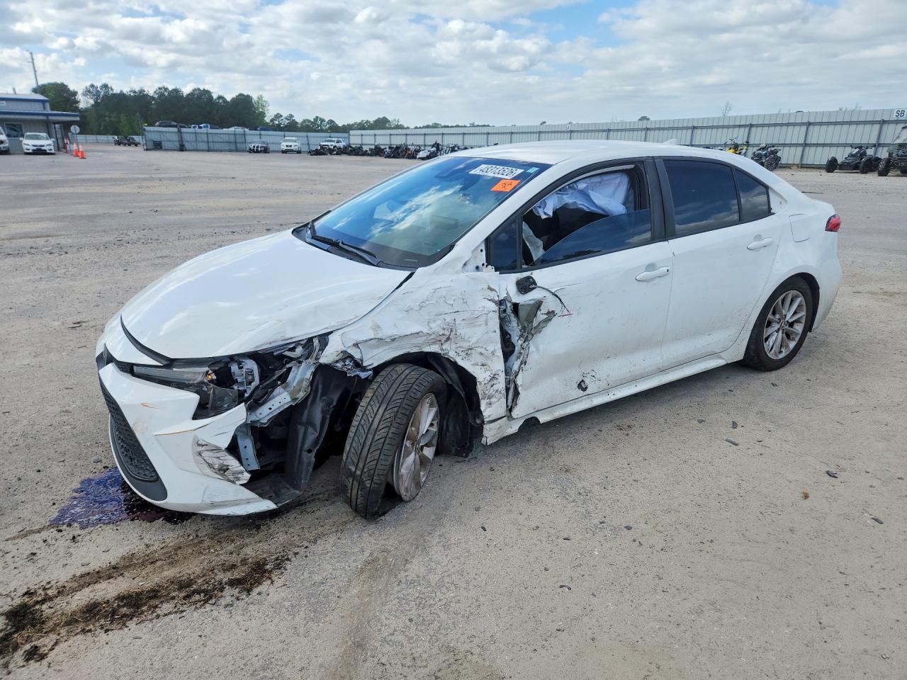 Salvage Toyota Corolla Image