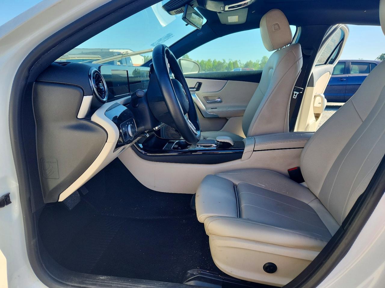 Mercedes-Benz A-Class 220