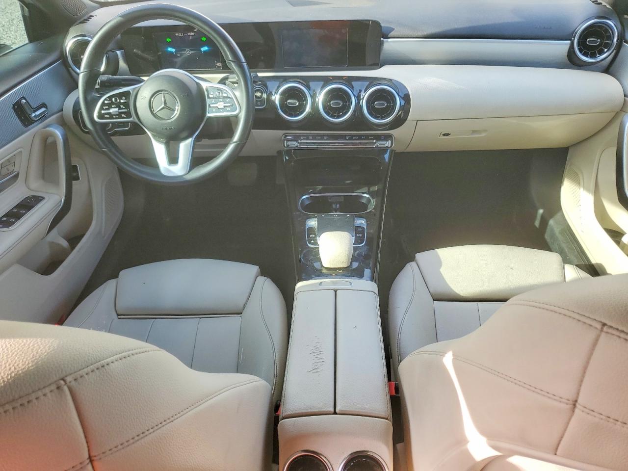 Mercedes-Benz A-Class 220