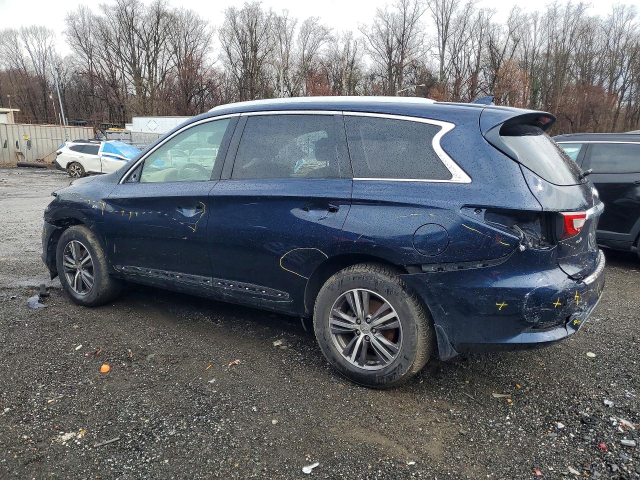 INFINITI Qx Base
