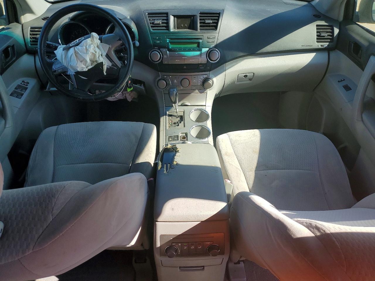 Toyota Highlander Base