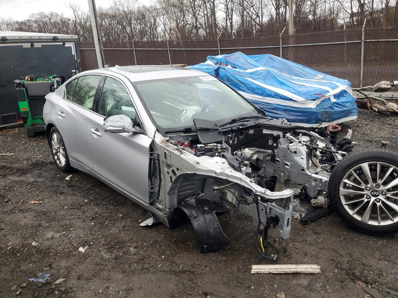INFINITI Q50 3.0t Luxe
