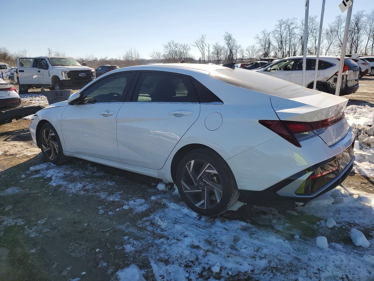 Hyundai ELANTRA Sel
