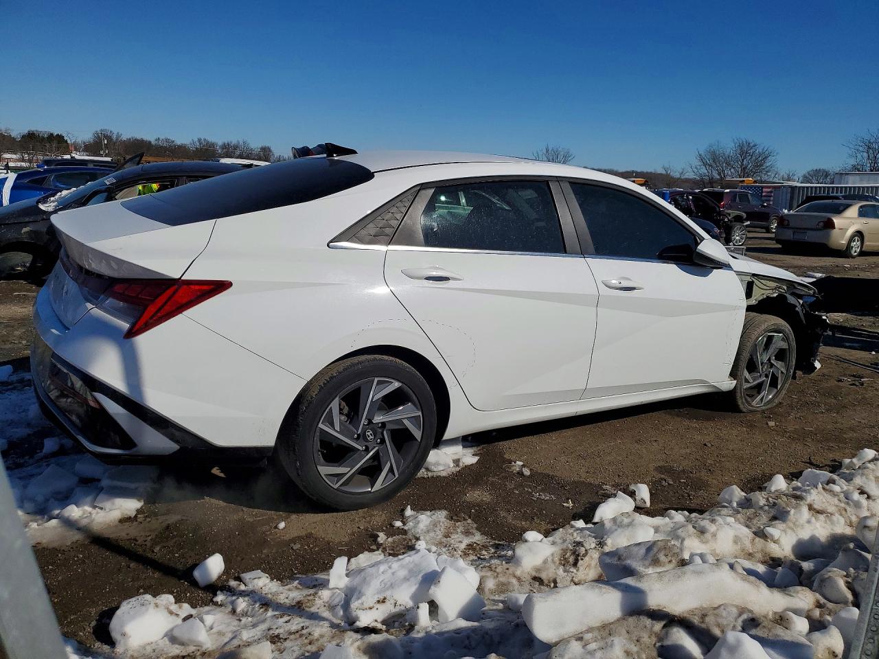 Hyundai ELANTRA Sel