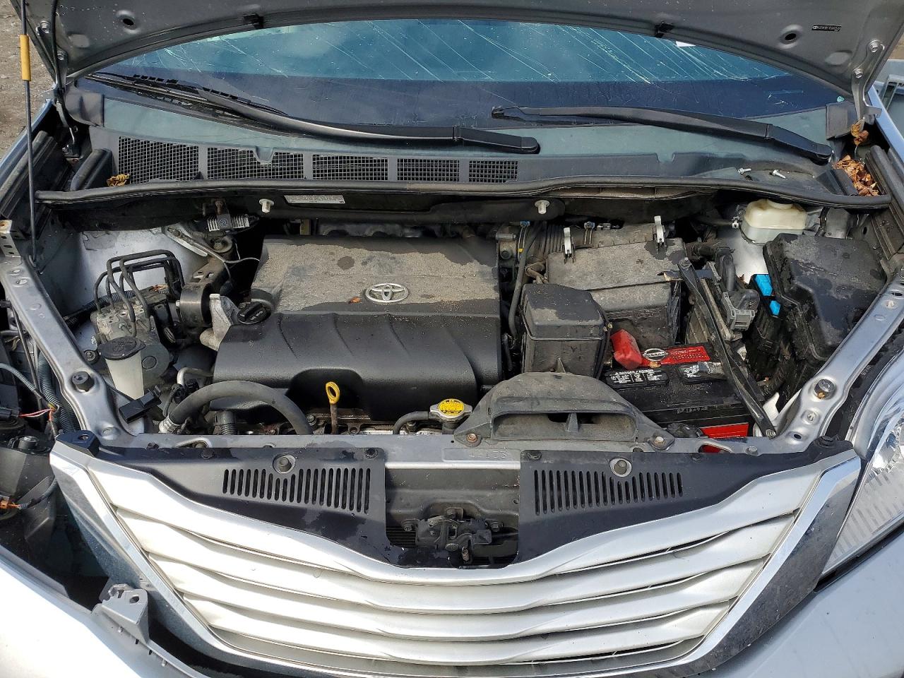 Toyota Sienna Xle 8-passenger