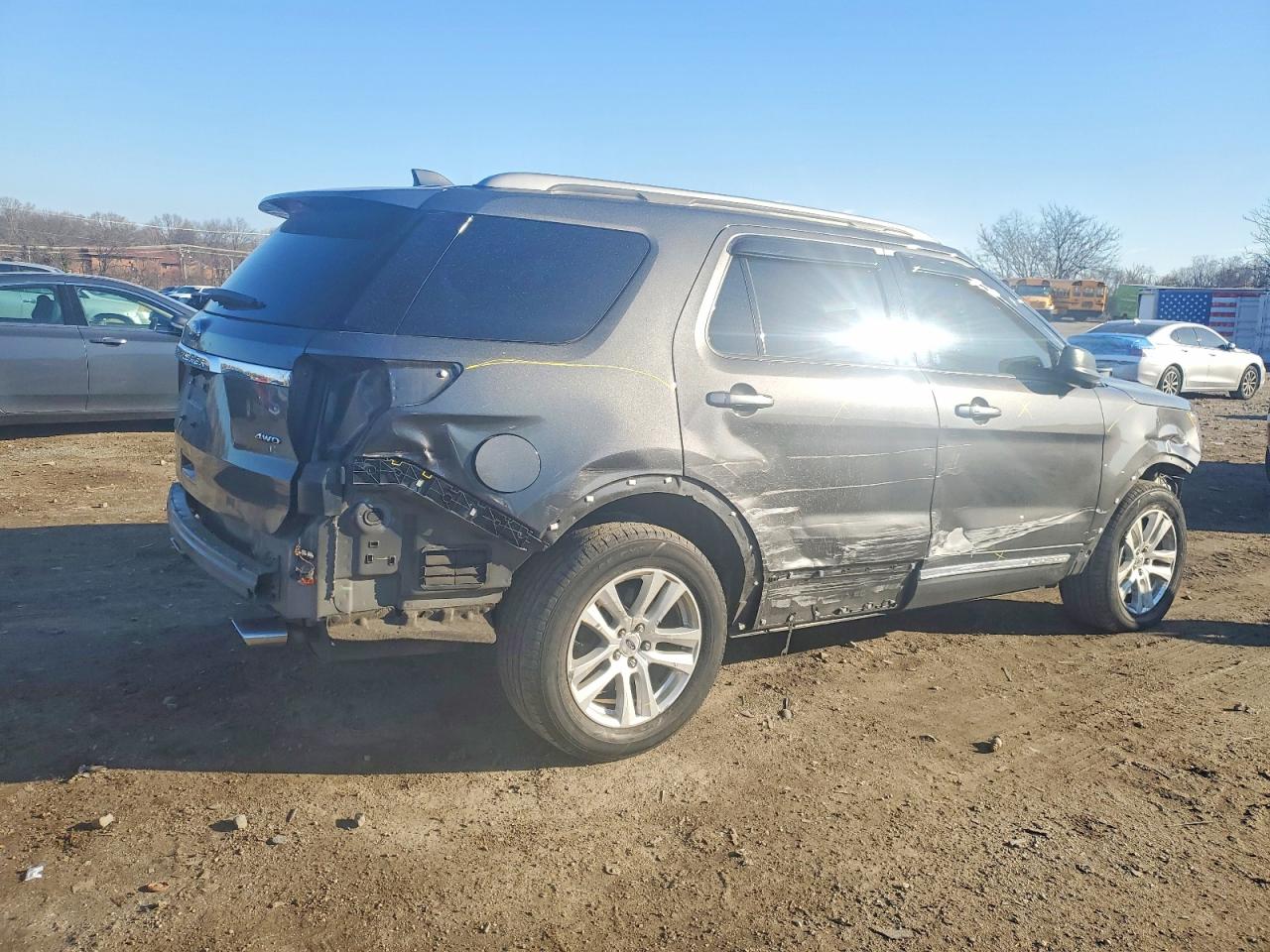 Ford Explorer Xlt