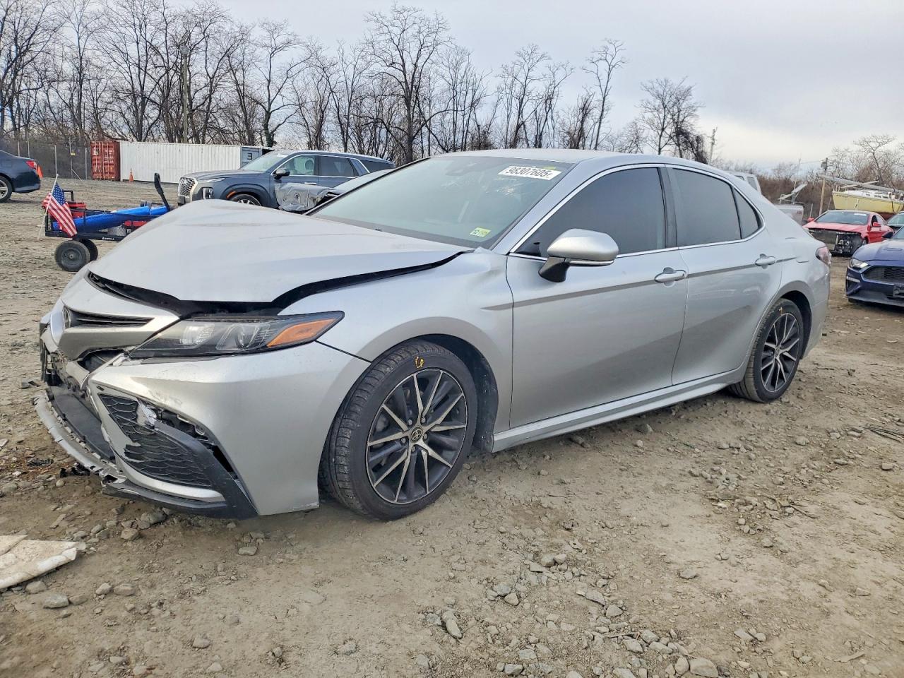 Salvage Toyota Camry Image